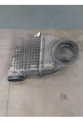 PETERBILT 579 AIR CLEANER