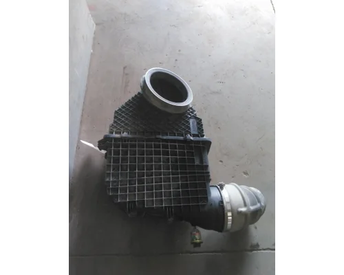 PETERBILT 579 AIR CLEANER