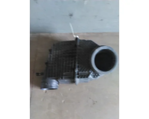 PETERBILT 579 AIR CLEANER