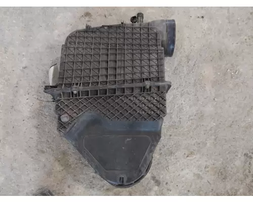 PETERBILT 579 AIR CLEANER