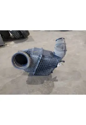 PETERBILT 579 AIR CLEANER