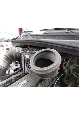 PETERBILT 579 AIR CLEANER