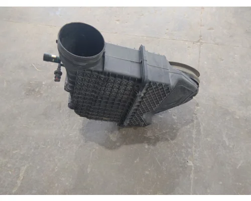 PETERBILT 579 AIR CLEANER