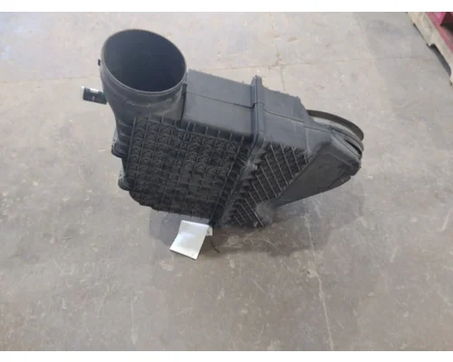 PETERBILT 579 AIR CLEANER