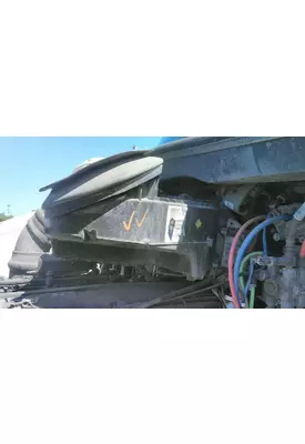 PETERBILT 579 AIR CLEANER