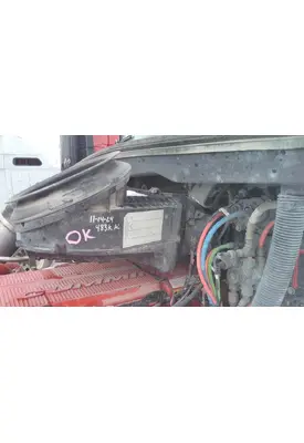 PETERBILT 579 AIR CLEANER