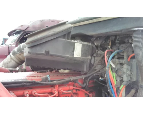 PETERBILT 579 AIR CLEANER