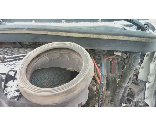 PETERBILT 579 AIR CLEANER