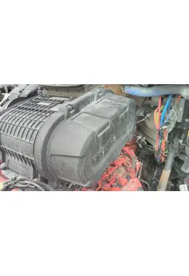PETERBILT 579 AIR CLEANER