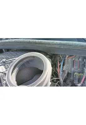 PETERBILT 579 AIR CLEANER