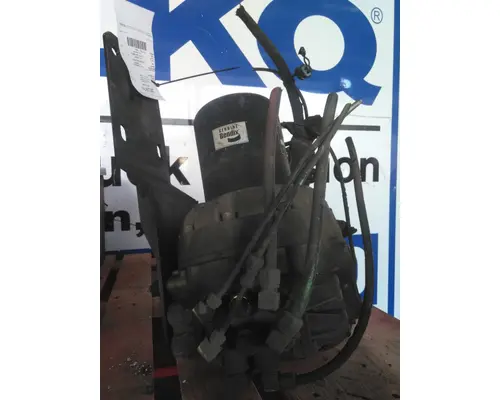 PETERBILT 579 AIR CLEANER