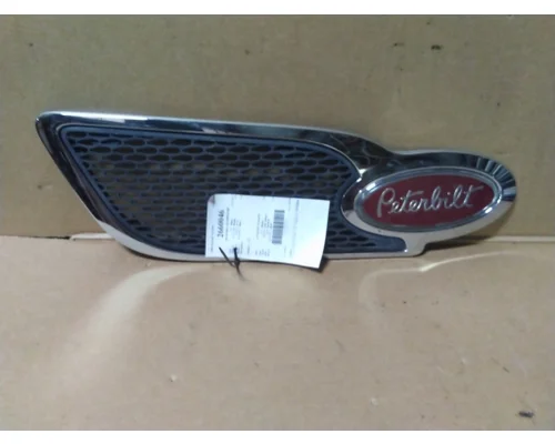 PETERBILT 579 AIR INTAKE LOUVER/COVER