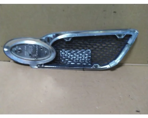 PETERBILT 579 AIR INTAKE LOUVERCOVER