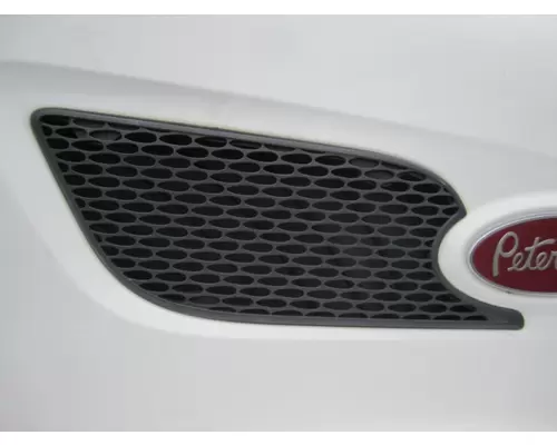 PETERBILT 579 AIR INTAKE LOUVERCOVER