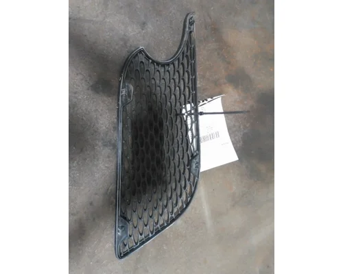 PETERBILT 579 AIR INTAKE LOUVERCOVER