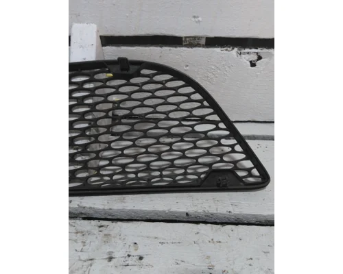 PETERBILT 579 AIR INTAKE LOUVERCOVER
