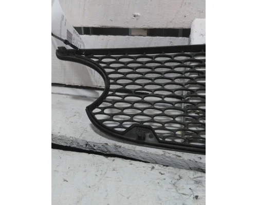 PETERBILT 579 AIR INTAKE LOUVERCOVER