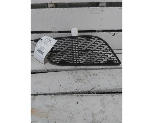 PETERBILT 579 AIR INTAKE LOUVERCOVER