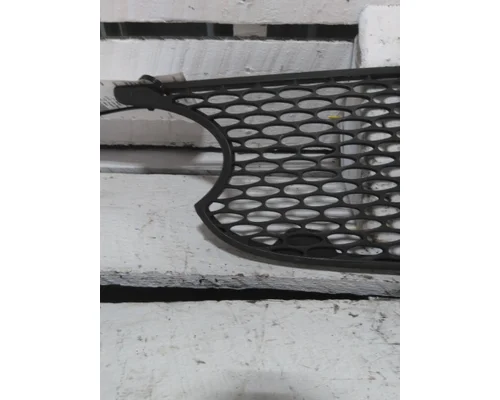 PETERBILT 579 AIR INTAKE LOUVERCOVER