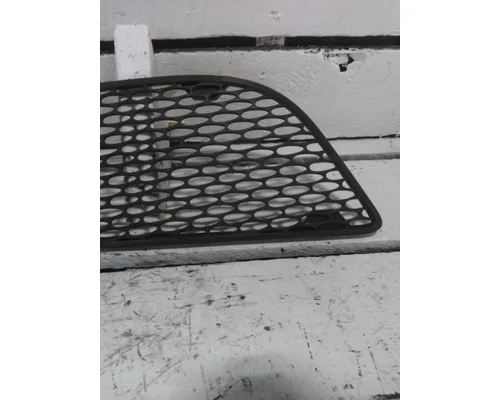 PETERBILT 579 AIR INTAKE LOUVERCOVER