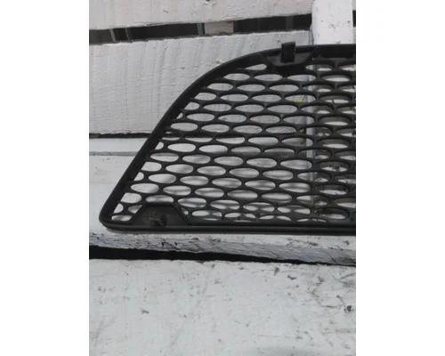 PETERBILT 579 AIR INTAKE LOUVERCOVER