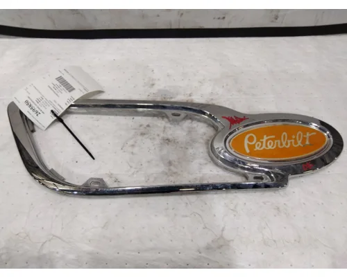 PETERBILT 579 AIR INTAKE LOUVERCOVER
