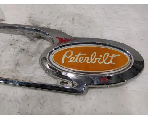 PETERBILT 579 AIR INTAKE LOUVERCOVER