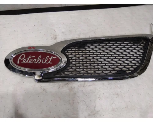 PETERBILT 579 AIR INTAKE LOUVERCOVER