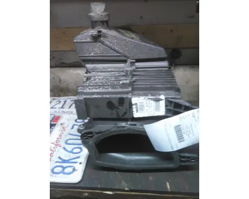 PETERBILT 579 AIR INTAKE