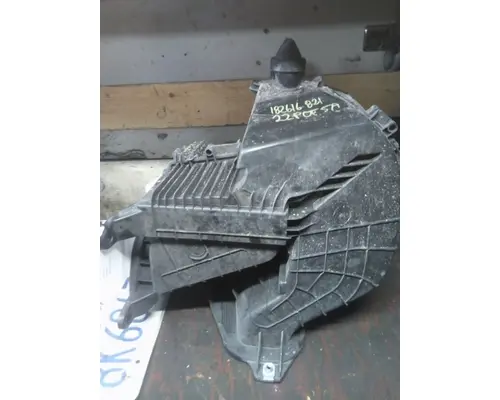 PETERBILT 579 AIR INTAKE