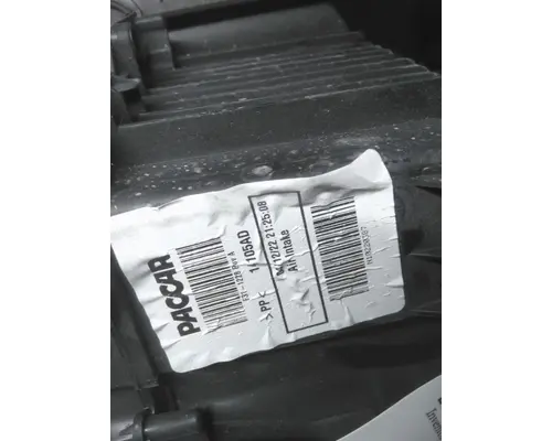 PETERBILT 579 AIR INTAKE