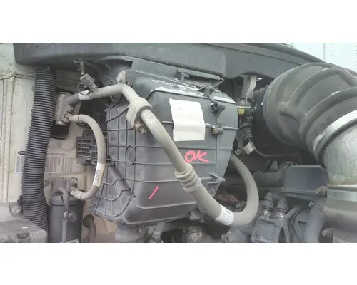 PETERBILT 579 AIR INTAKE