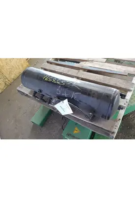 PETERBILT 579 AIR TANK