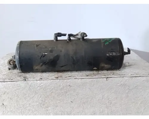PETERBILT 579 AIR TANK