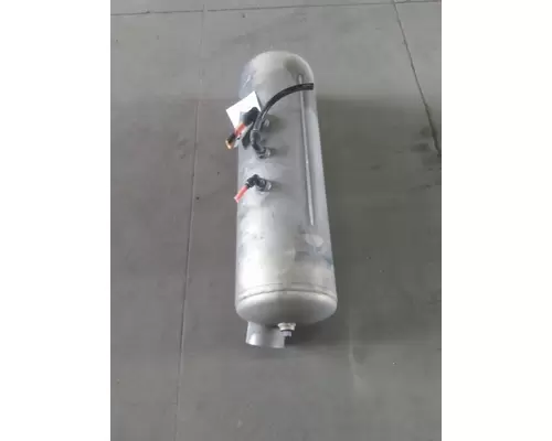 PETERBILT 579 AIR TANK
