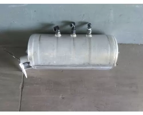 PETERBILT 579 AIR TANK