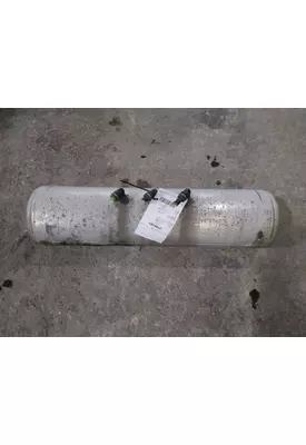 PETERBILT 579 AIR TANK