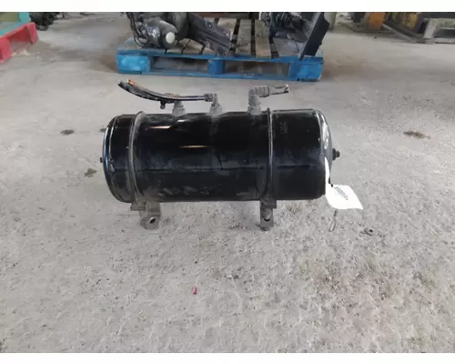 PETERBILT 579 AIR TANK
