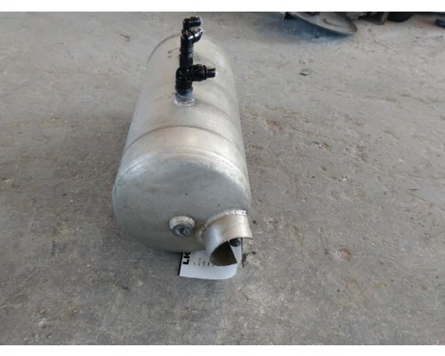 PETERBILT 579 AIR TANK