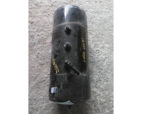 PETERBILT 579 AIR TANK