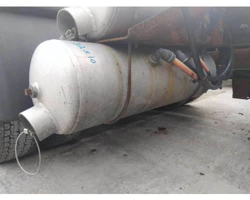 PETERBILT 579 AIR TANK