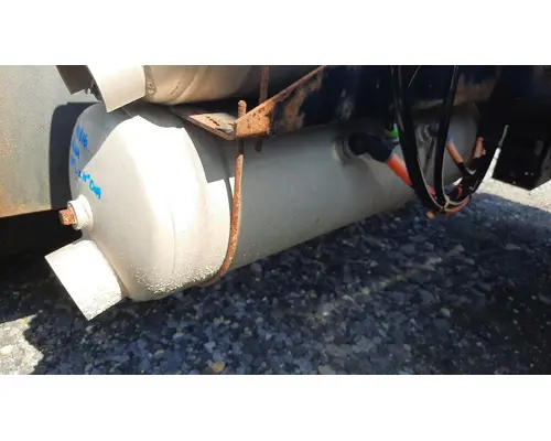 PETERBILT 579 AIR TANK