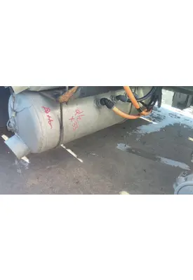 PETERBILT 579 AIR TANK