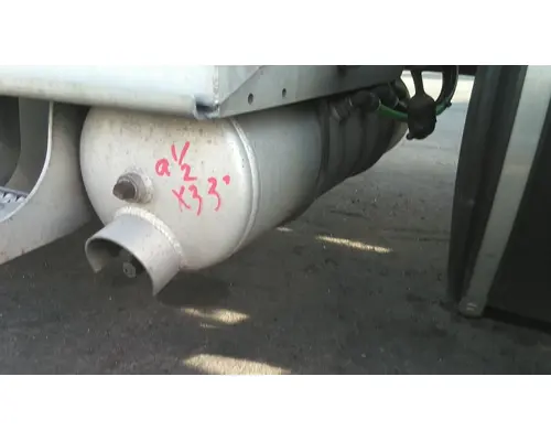PETERBILT 579 AIR TANK