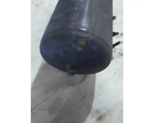 PETERBILT 579 AIR TANK