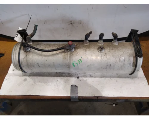 PETERBILT 579 AIR TANK