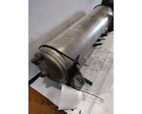 PETERBILT 579 AIR TANK