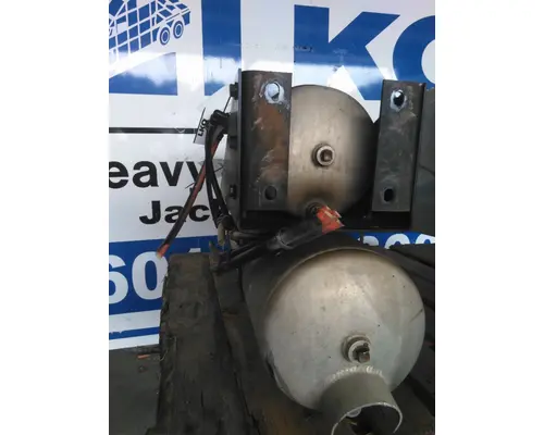 PETERBILT 579 AIR TANK