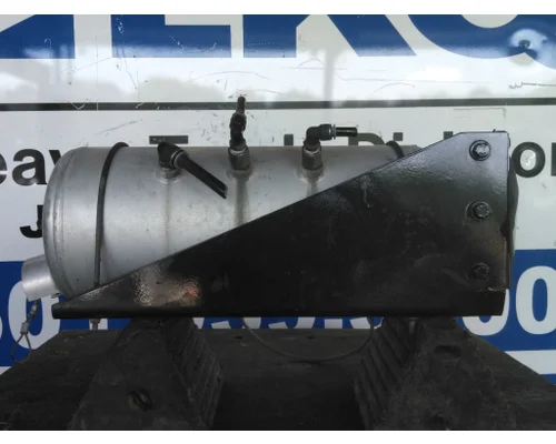 PETERBILT 579 AIR TANK