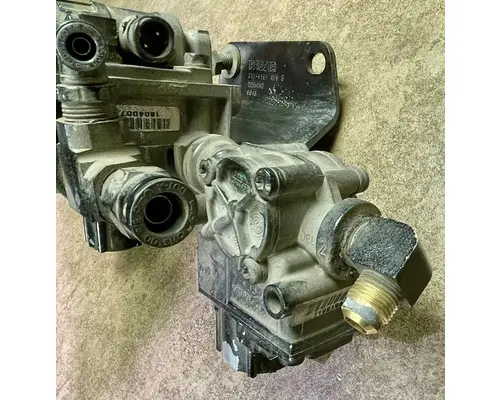 PETERBILT 579 Abs Modulator Valve